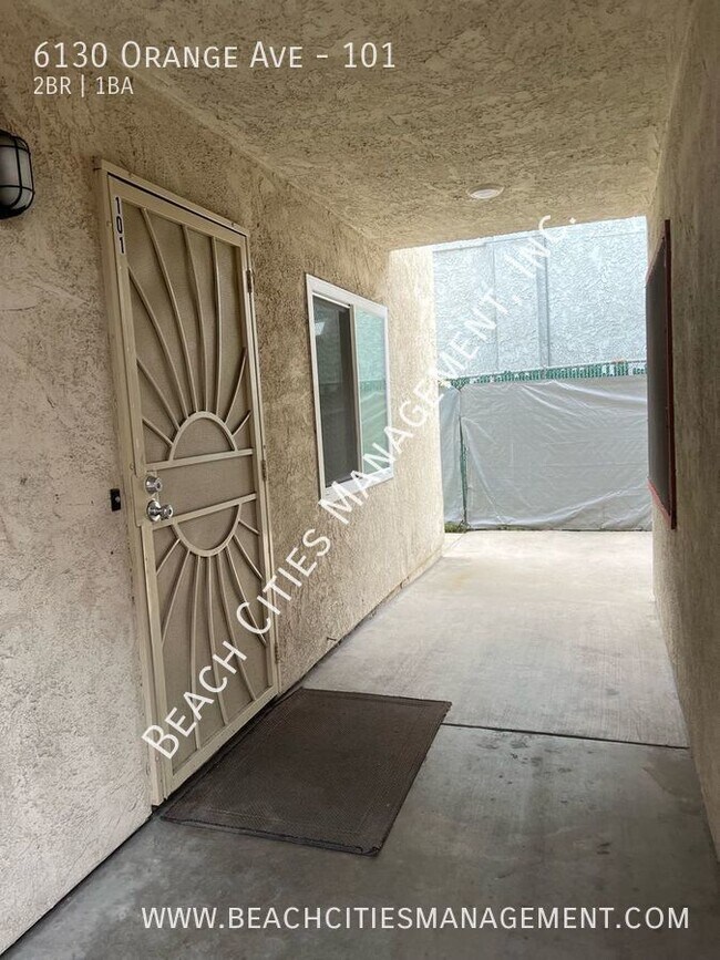 Building Photo - Remodeled Lower Unit