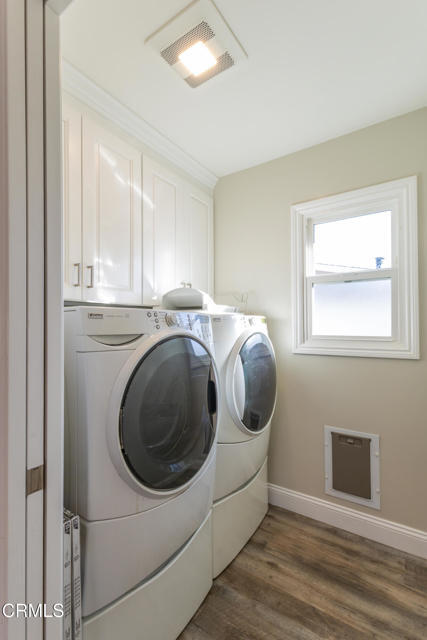 Building Photo - 1720 E Linfield St