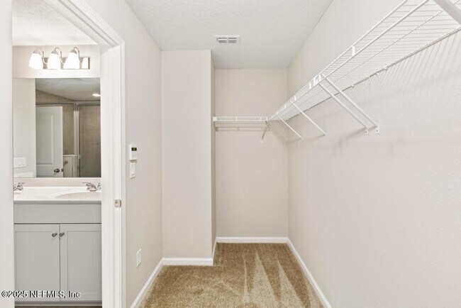 Building Photo - 230 Starnberg Ct