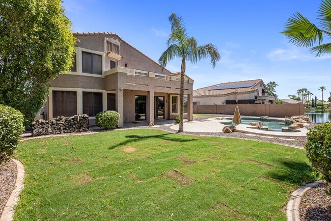 Building Photo - OCOTILLO LAKE FRONT HOME WITH POOL AND SPA...
