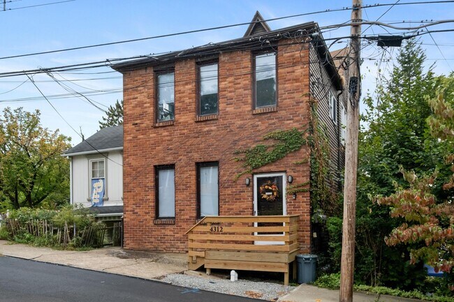 Building Photo - 4312 Lydia St