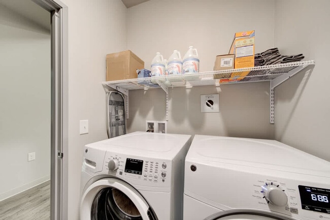 Building Photo - 2210 Remington Way