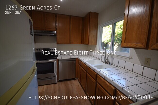 Building Photo - 1267 Green Acres Ct