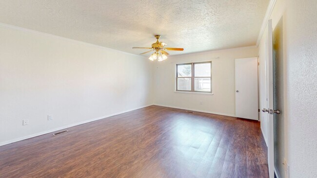 Building Photo - Beautiful Home Coming Soon in the Heart of Broken Arrow!