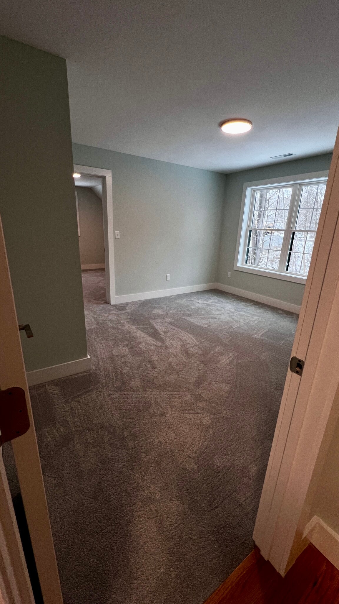 Building Photo - 5 Indian Valley Rd