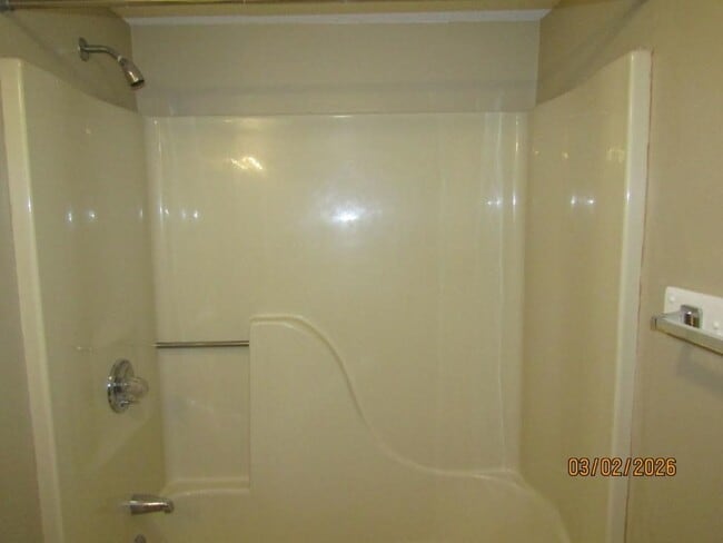 Building Photo - 4812 Pinehurst Cir