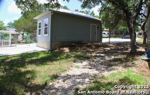 Building Photo - 320 Lighthouse