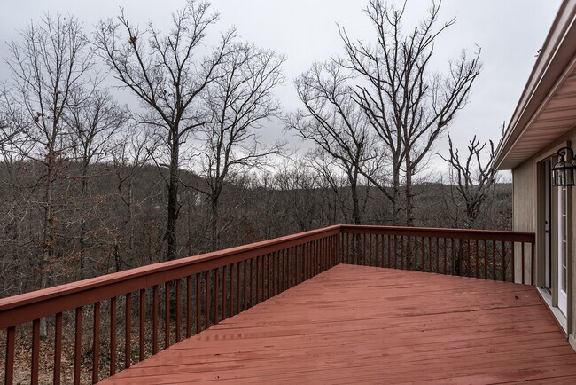 Building Photo - 5 Wreston Ln