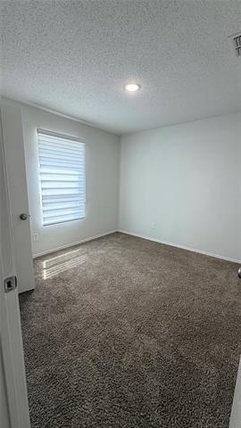 Building Photo - 701 E Kirnwood Dr