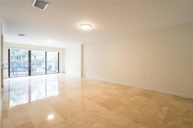 Building Photo - 300 Majorca Ave