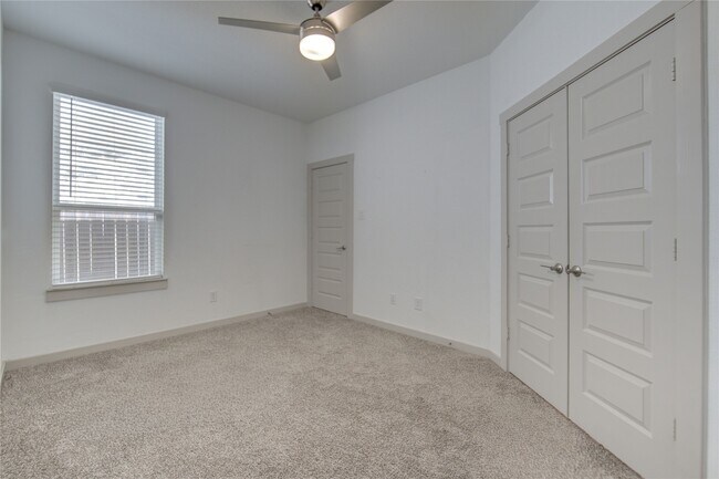 Building Photo - 3018 Schultz Manor Ln