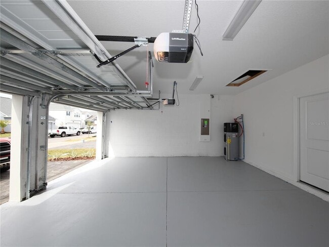 Building Photo - 4605 Rhythm Rd