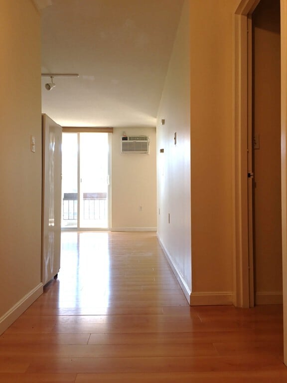 Building Photo - 872 Massachusetts Ave