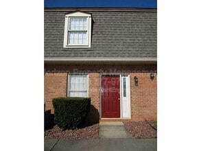 Building Photo - 3730 Old Flowery Branch Rd