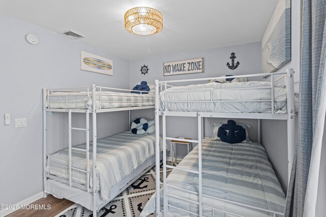 Building Photo - 45 Fielder Ave