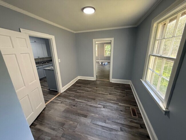 Building Photo - 809 Rose St