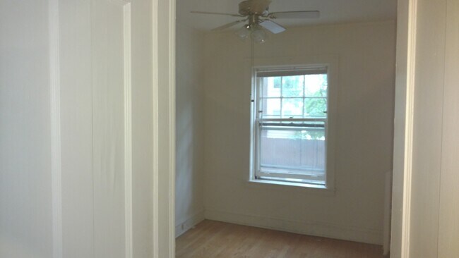 Building Photo - Work from Home? Big Four Room 1 (or 2) Bedroom or Office