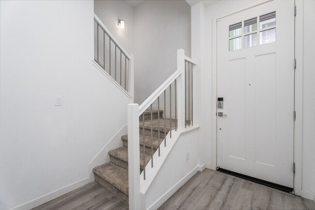 Building Photo - 508 Alisal Ln