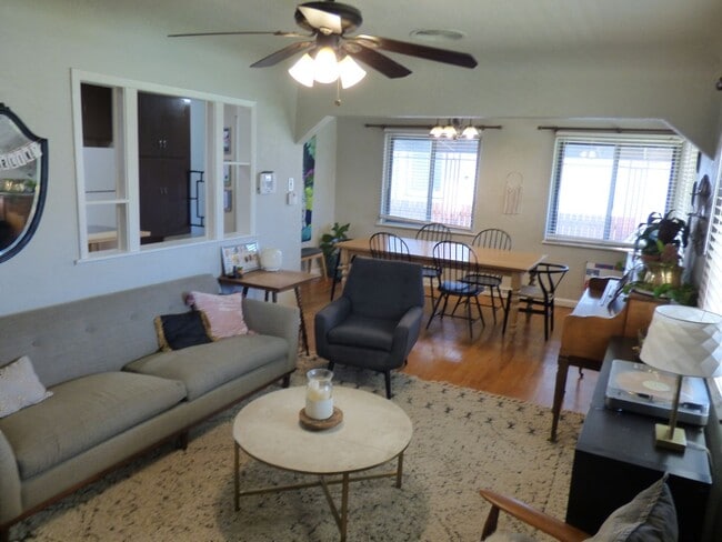 Building Photo - $0 DEPOSIT OPTION! Beautifully Upgraded 3-Bed Ranch with Basement, Remodeled Bath, and Ideal Loca...