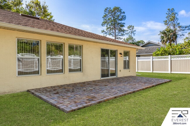 Building Photo - 9 Waywood Pl