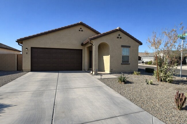 Building Photo - 13011 E Sunflower Ln