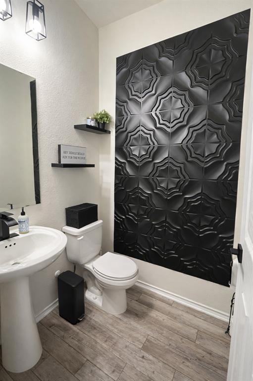 Building Photo - 104 Hellfighters Wy