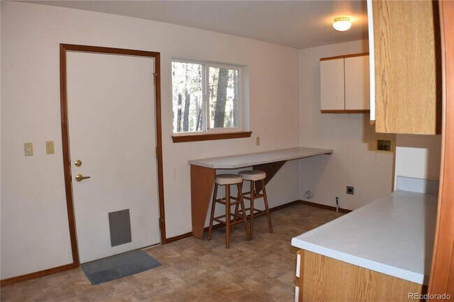 Building Photo - 14540 Rosholt Loop