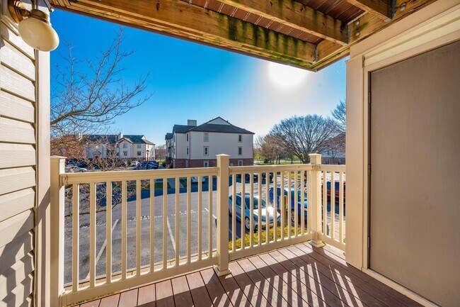 Building Photo - Affordable Condo in Frederick, MD