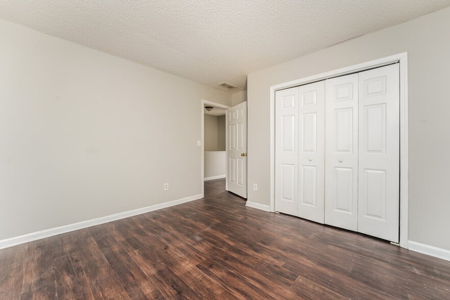 Building Photo - 4445 Feather Way