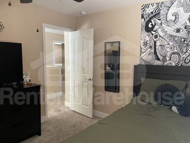 Building Photo - North Phoenix 4bed 2.5ba 2car POOL Oasis