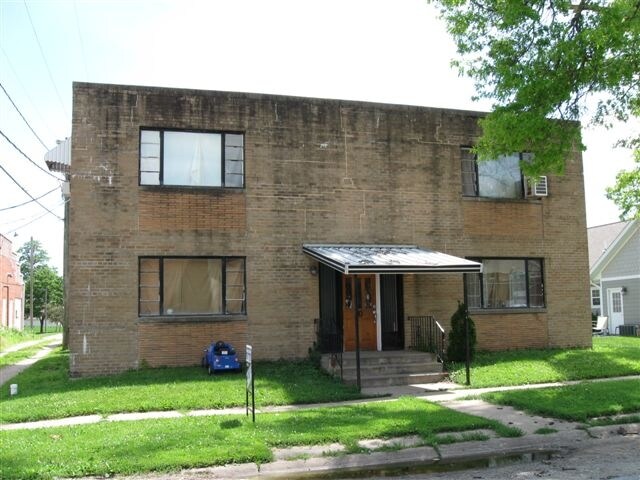Building Photo - 10 2nd Ave E