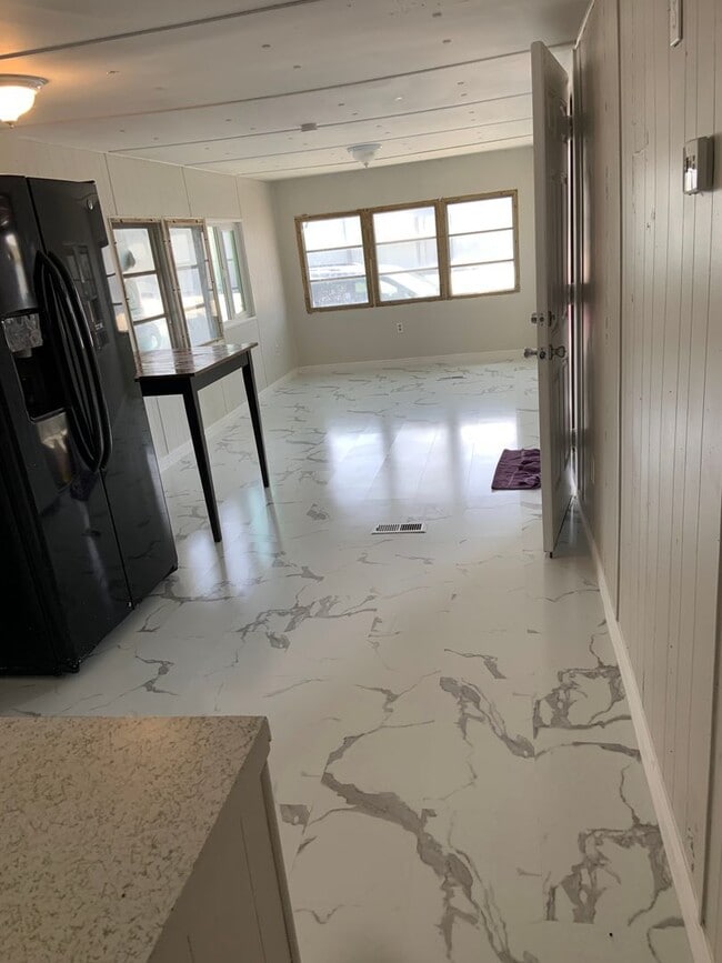 Building Photo - Remodeled 1 bedroom single wide in Elko