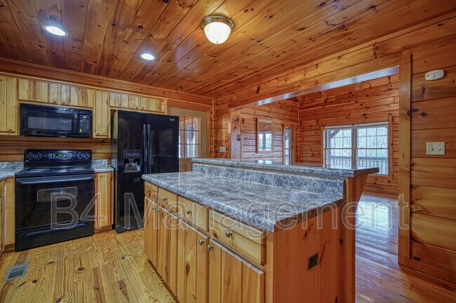Building Photo - 336 Dancing Water Dr