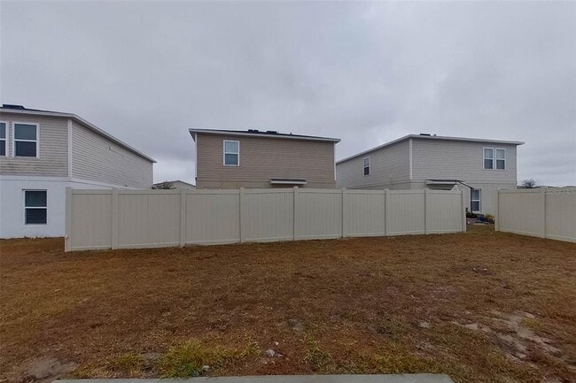 Building Photo - 1709 Nebraska Loop