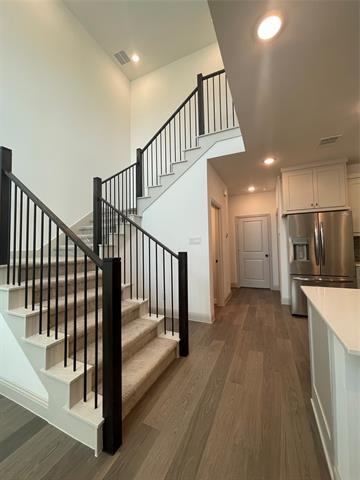 Building Photo - 1027 Stockton Dr