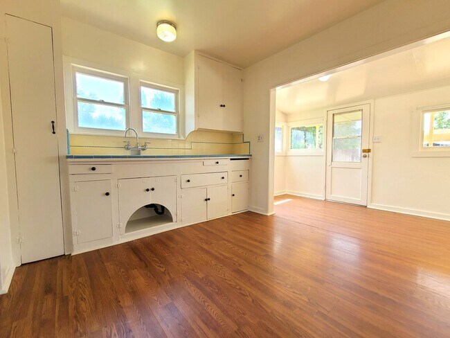 Building Photo - Single-Story 2-Bedroom Home in Calimesa!