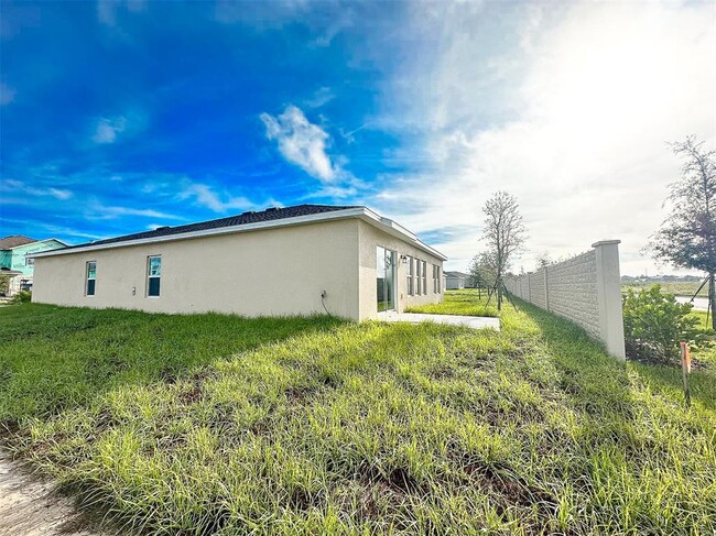 Building Photo - 2302 Burney Fls Ln