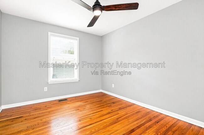 Building Photo - 1118 S State St