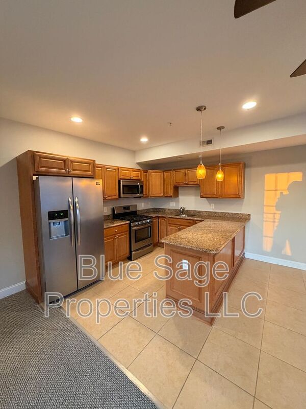 Building Photo - 432 E Baltimore Ave