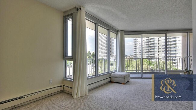 Building Photo - 1200 Gough St