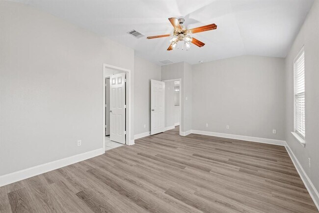 Building Photo - 14815 Avery Ranch Blvd