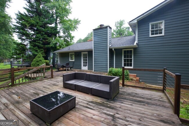 Building Photo - 3328 Mountain Hollow Dr