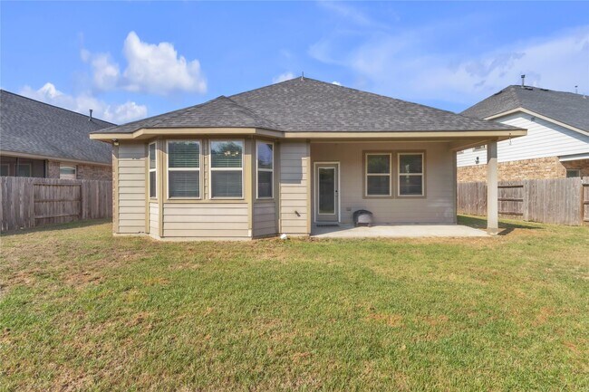 Building Photo - 4819 Eagles Glen Dr