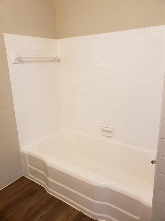 Building Photo - 3270 Willowood Dr