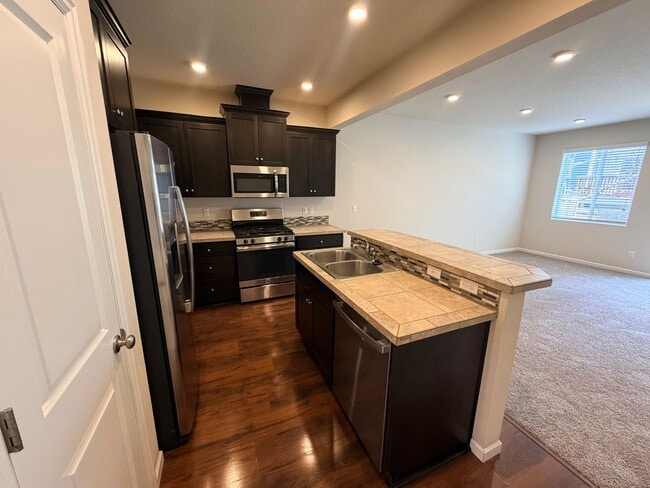 Building Photo - Gorgeous Cedar Brook Home in Sherwood – $500 Off First Month!