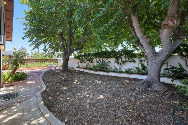 Building Photo - 741 Danica Pl
