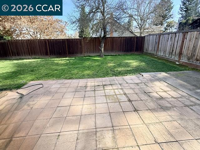 Building Photo - 2321 Talavera Dr