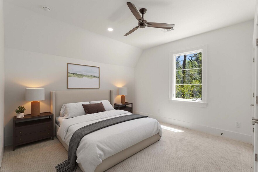 Building Photo - 98 Johnson Ferry Rd NW