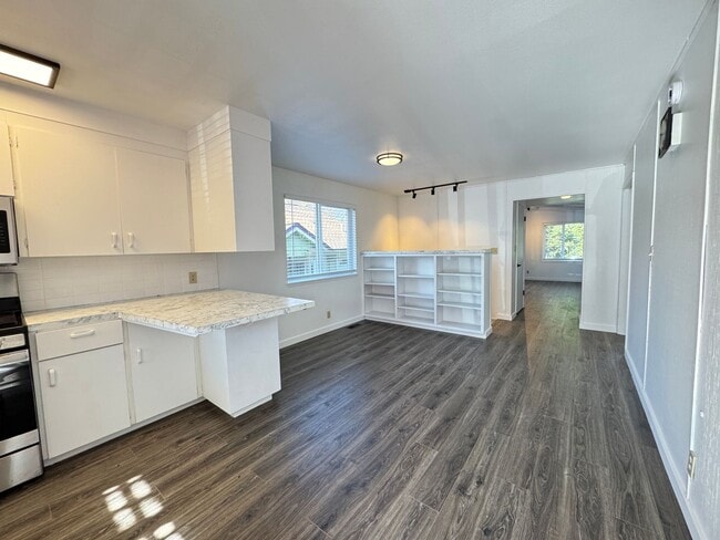 Building Photo - Ramesh House | Spacious 3x2 Available Now! | Rare Green Lake Home w/ Garage, Storage and Private ...