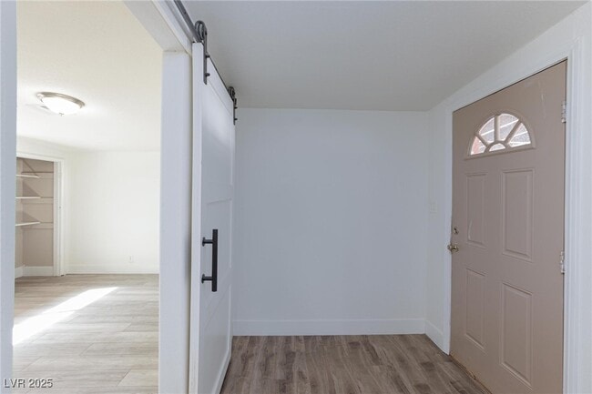 Building Photo - 1915 Balboa Ave